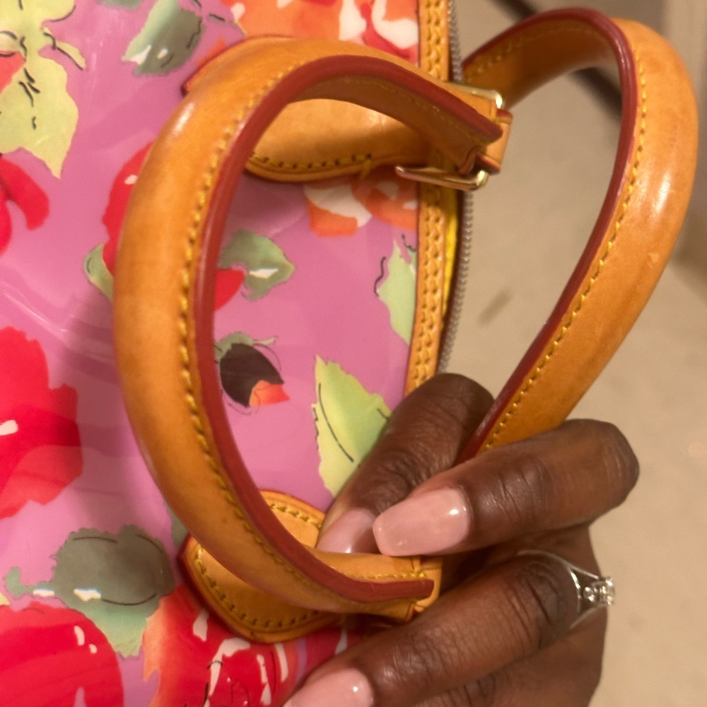 Vintage Dooney Bourke